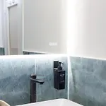 J-appartment Toledo アパート ナポリ